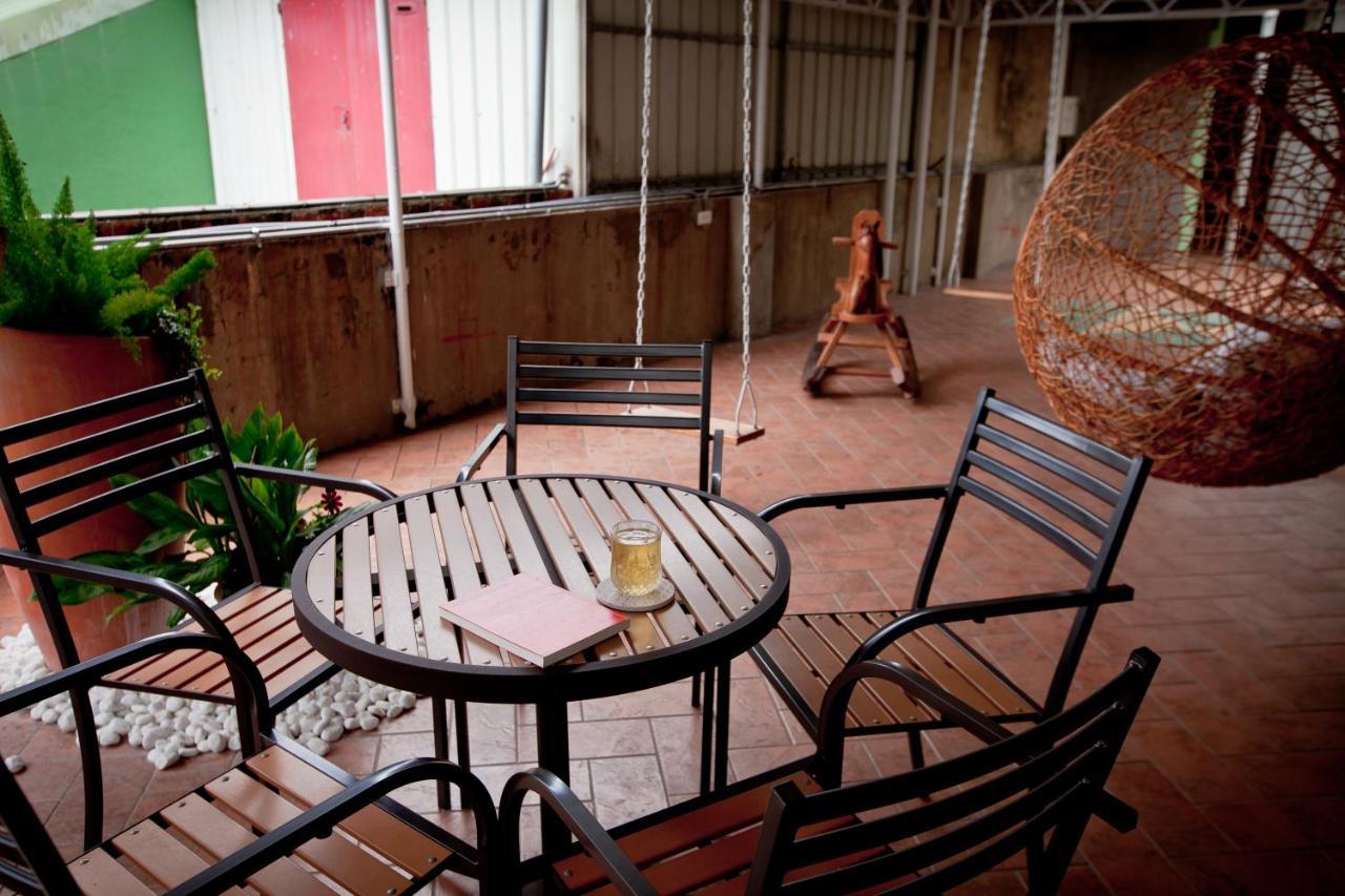 My Way House 好巷一弄民宿 Bed & Breakfast Tainan Exterior foto